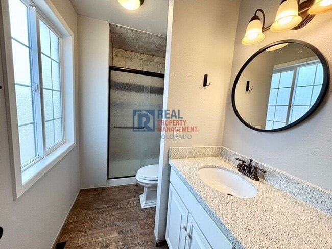 Building Photo - 7361 S Quince St