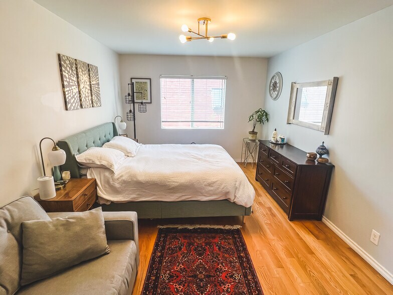 Bedroom 2 - 845 Brooks Ave