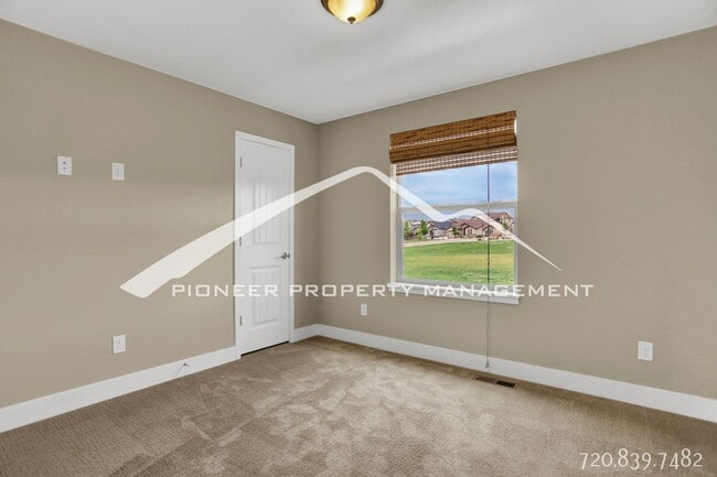 Building Photo - Modern Home in desirable Northgate Colorad...