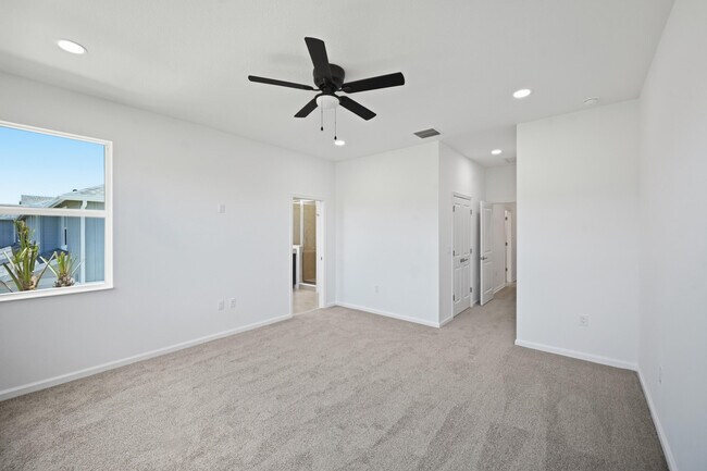 Building Photo - 4332 Brookgreen Sq