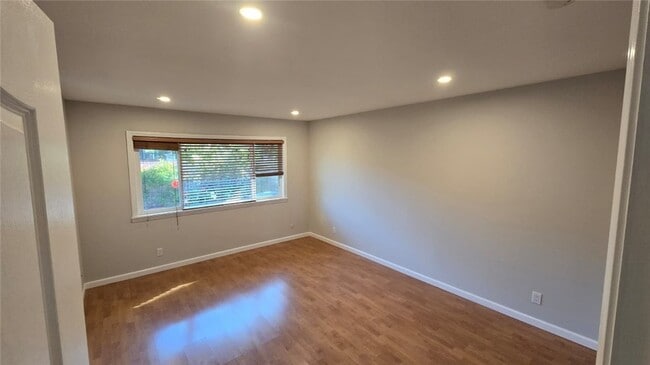 Building Photo - 5056 Balsawood