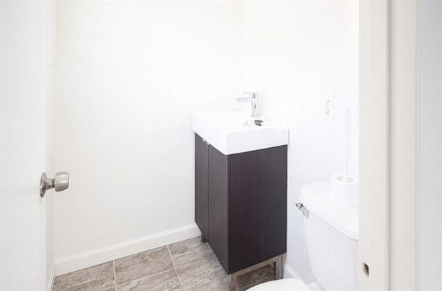 Building Photo - 1405 La Fonda Dr