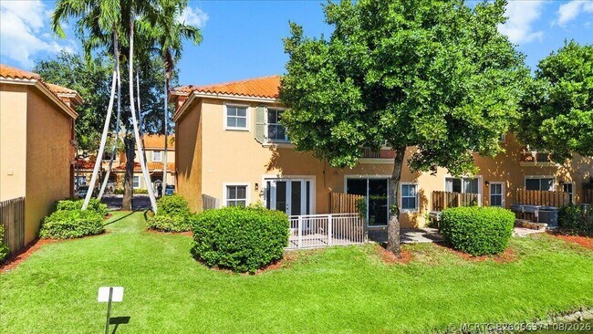 Building Photo - 4962 Leeward Ln