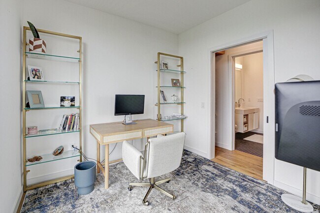 Building Photo - Penthouse Living Redefined at Chapman Stables