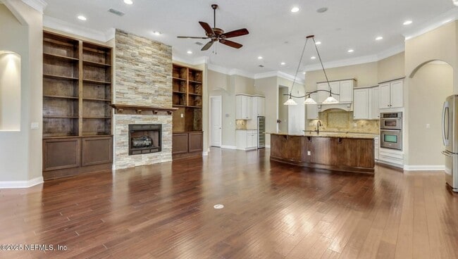 Building Photo - 1719 Pennan Pl