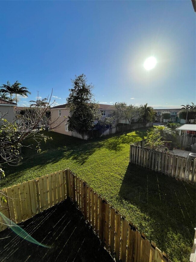 Building Photo - 13850 SW 274th Terrace