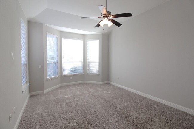 Building Photo - 14712 Iveans Way