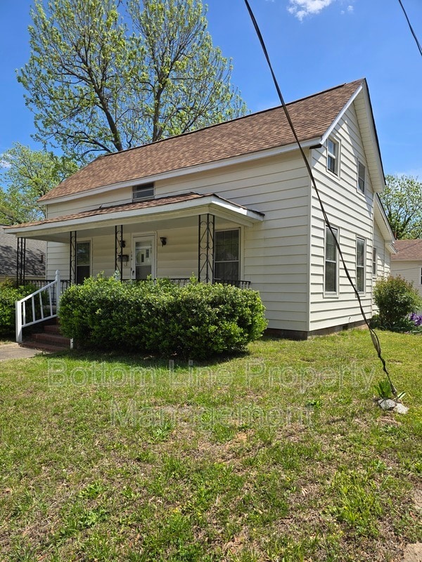 Building Photo - 184 Cabarrus Ave E