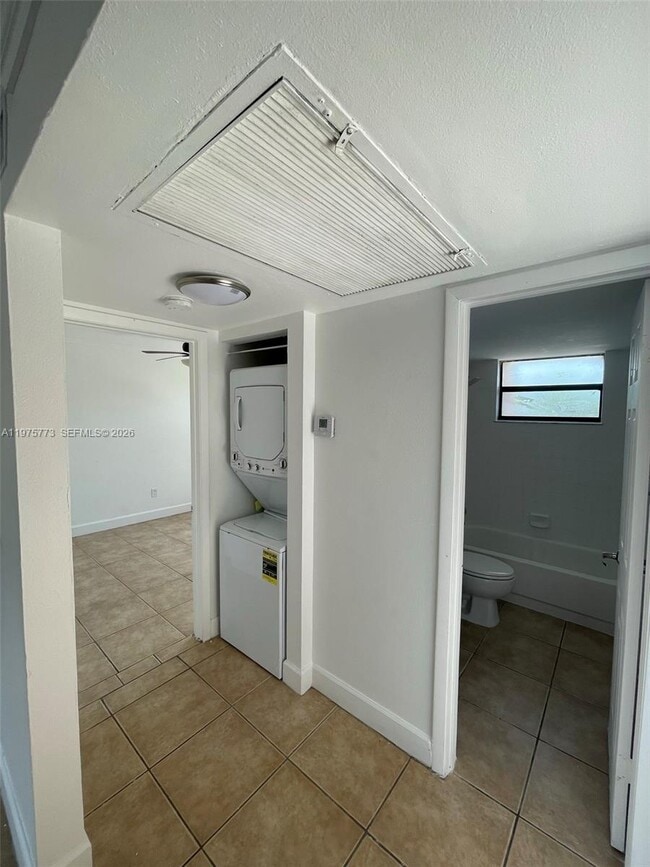 Building Photo - 14915 SW 104th St