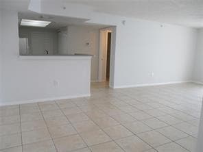 Building Photo - 5092 Wiles Rd