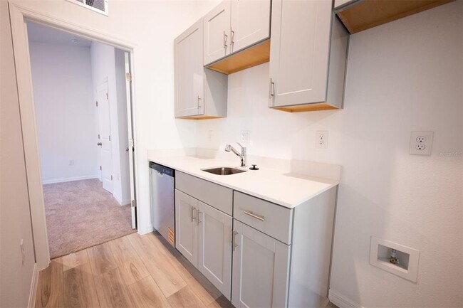 Building Photo - 4124 River Beacon Blvd