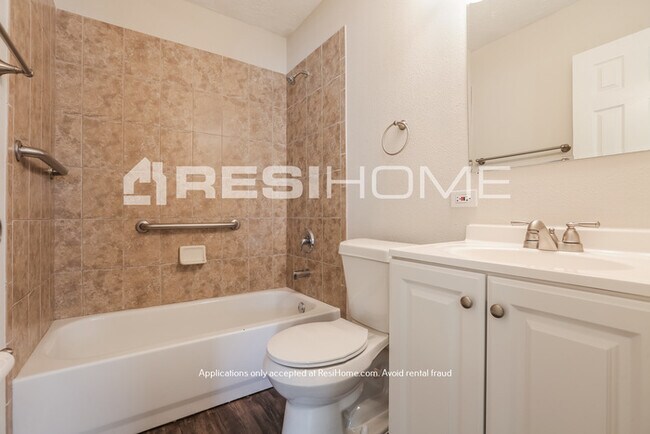 Building Photo - HOME FOR RENT!! ONE MONTH FREE!