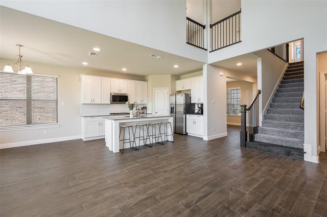 Building Photo - 6005 Horsetail Dr