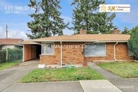 Building Photo - 415 3rd St NE