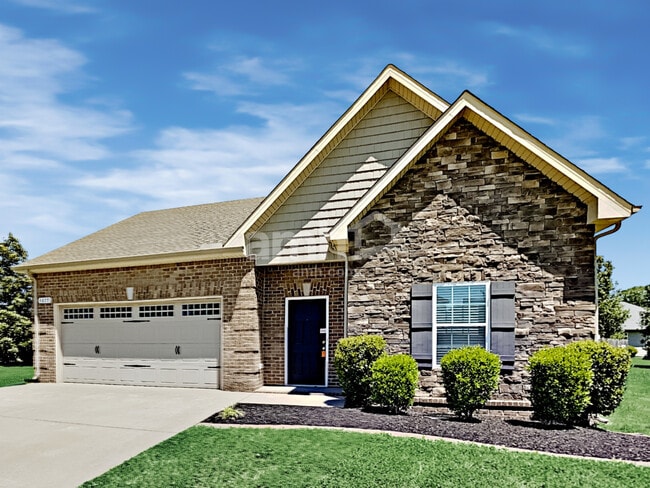 Building Photo - 4870 Beryl Dr