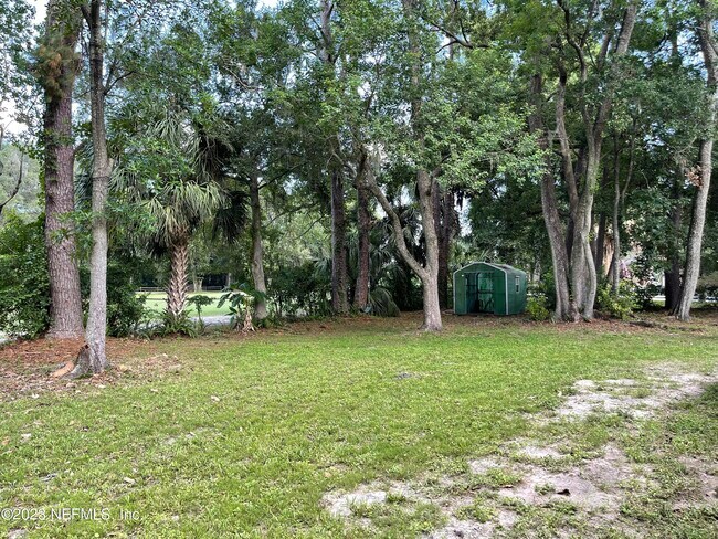 Building Photo - 5391 Golf Course Dr