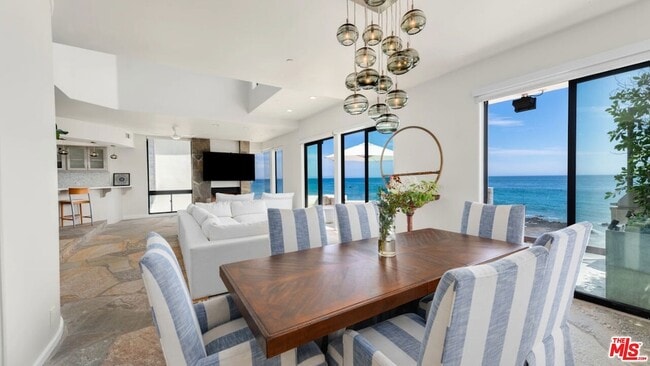 Building Photo - 25252 Malibu Rd