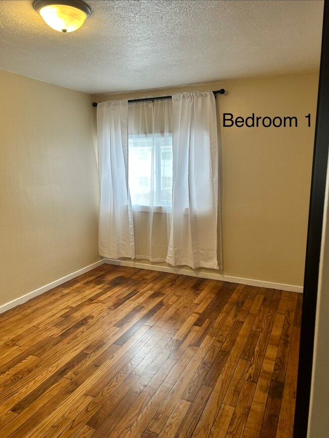 Building Photo - 31607 Antrim Ct