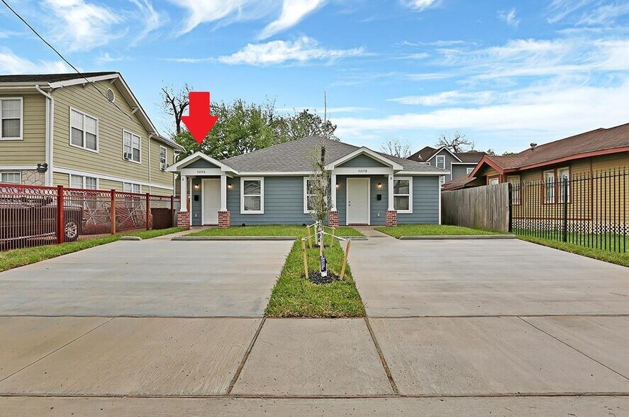 Primary Photo - 5217 Sherman St