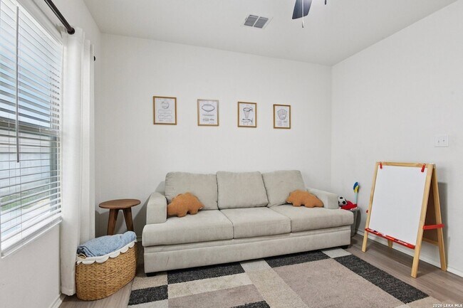 Building Photo - 13030 Vista Holw