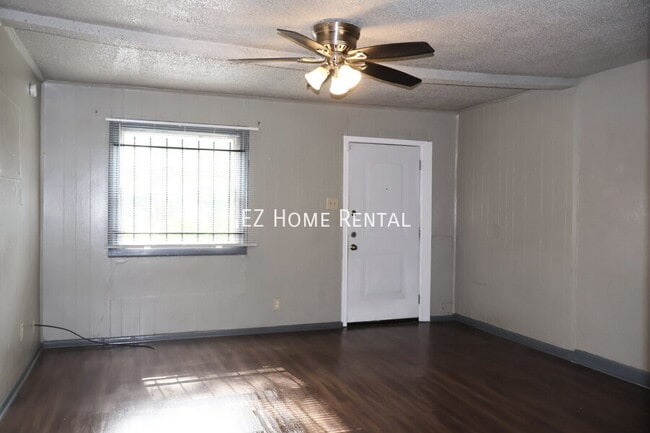 Building Photo - 4609 Dabney St