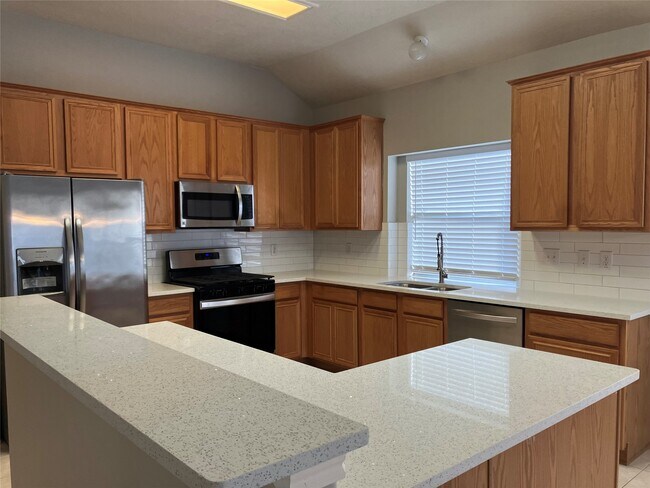 Building Photo - 3402 Pebble Beach Ln