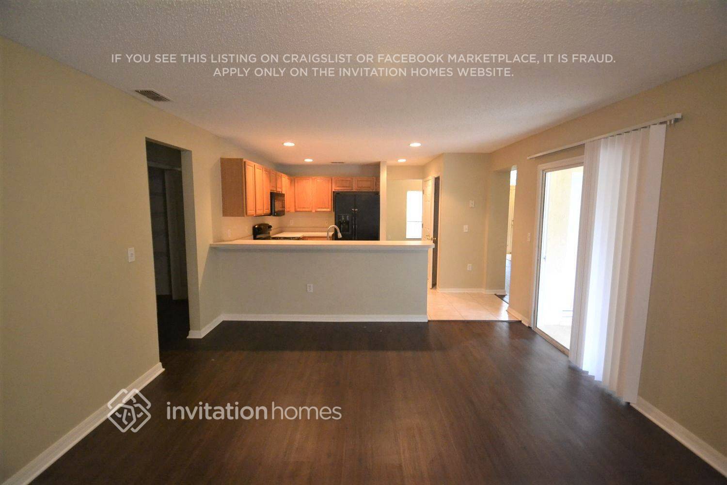 Building Photo - 2595 Valmora Ct
