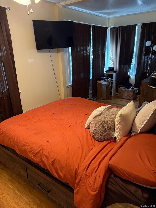 Building Photo - 64 Tennessee Ave