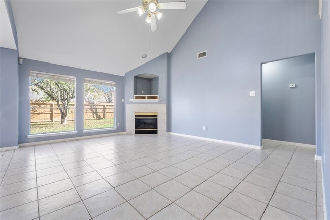 Building Photo - 8738 Willancy Ln