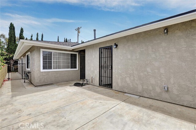 Primary Photo - 404 E Glendale Dr