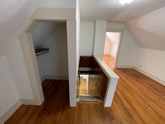 Building Photo - New Appliances + HUGE Fenced Backyard