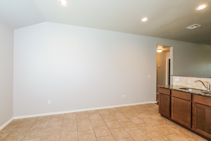 Building Photo - 9316 NW 71st St