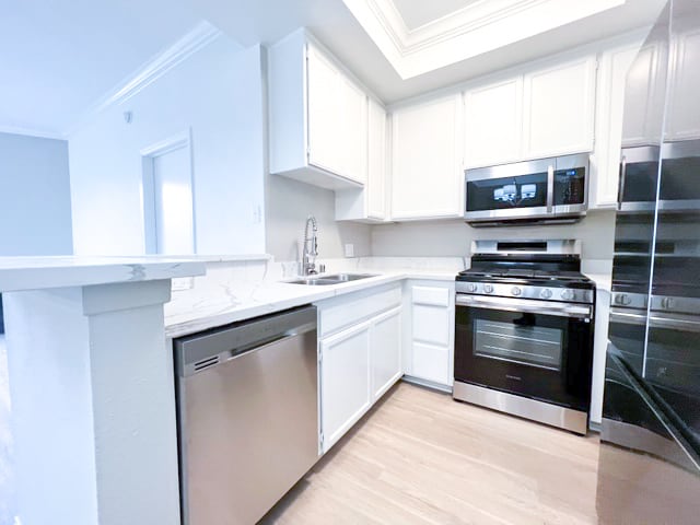 Building Photo - 7007 Glasgow Ave