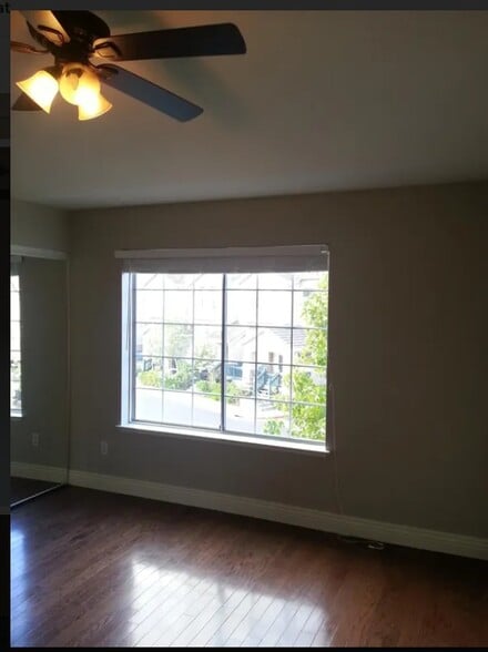 Master Suite - THIS IS FOR RENT - 7106 Pelican St