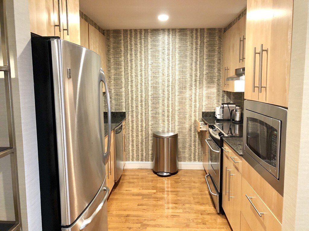 Building Photo - 778 Boylston St