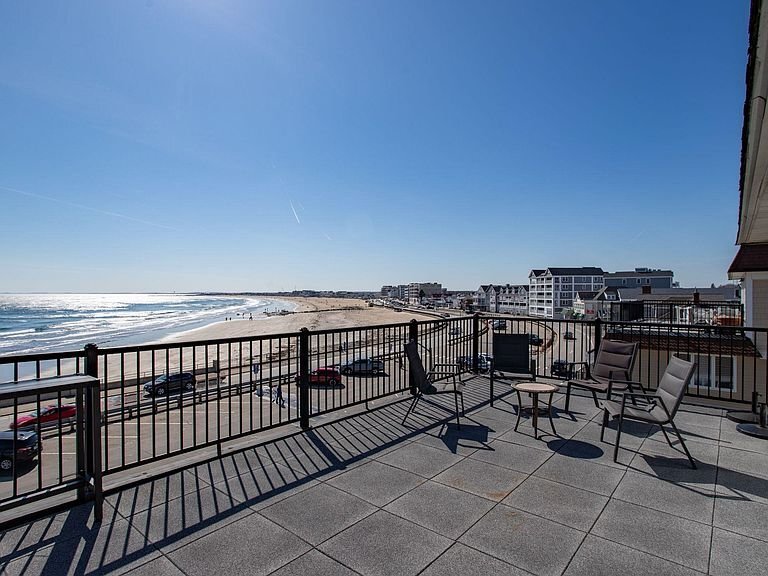 Building Photo - 407 Ocean Blvd