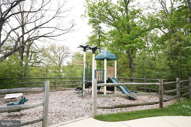 Building Photo - 14823 Wootton Manor Ct