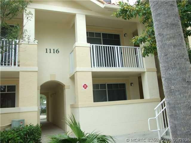 Building Photo - 1116 University Blvd