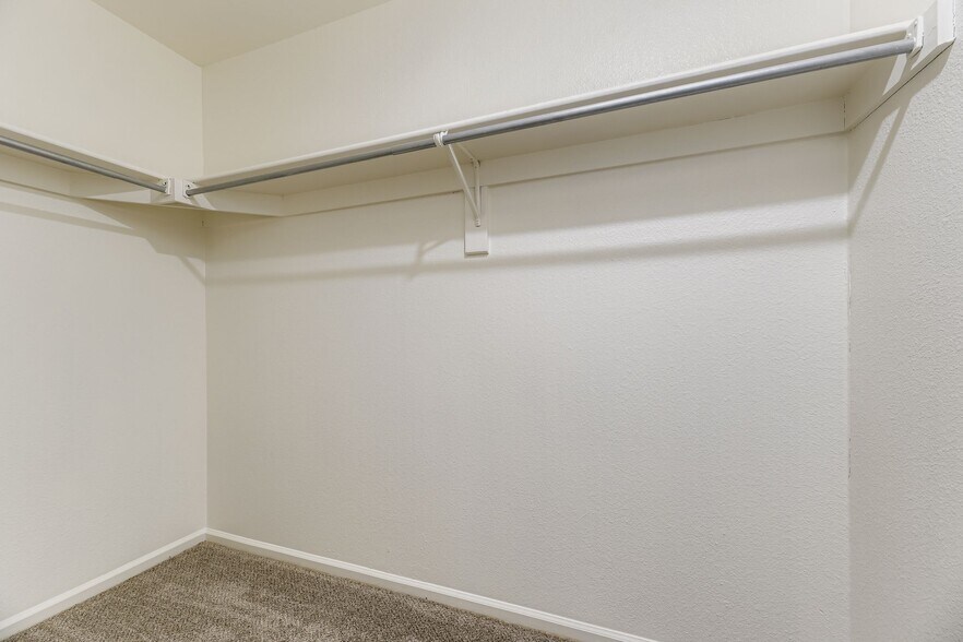 Building Photo - 3781 Morning Glory Dr