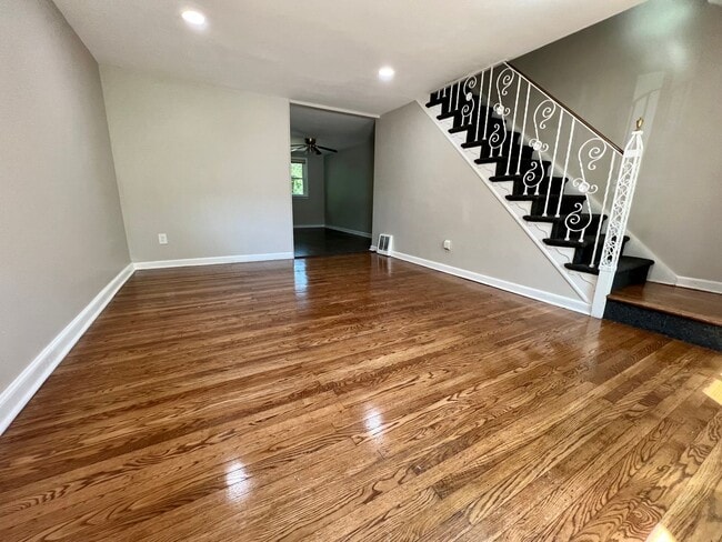 Building Photo - Newly Renovated 3-Bedroom Single Family Home in Darby! Available NOW!
