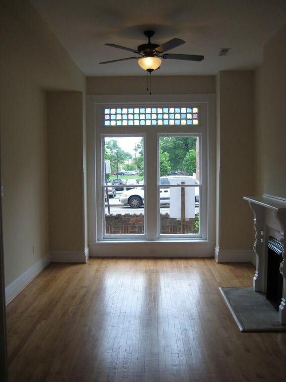Building Photo - Huge 4 bed 2.5 Bath Home with Stainless Ap...