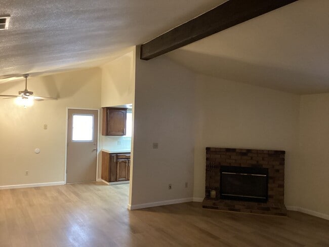 Building Photo - 4284 W Princeton Ave
