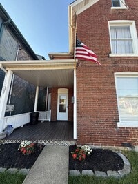 Building Photo - 3 Bed 1 Bath in Cannonsburg