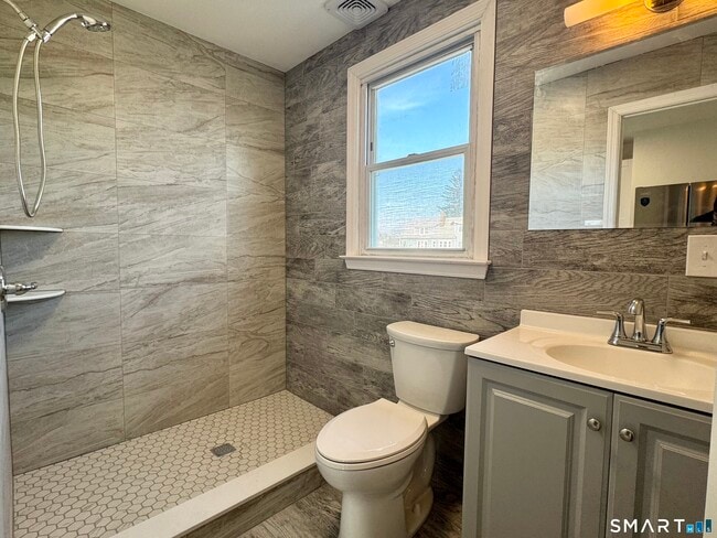 Building Photo - 41 Young Dixon Way