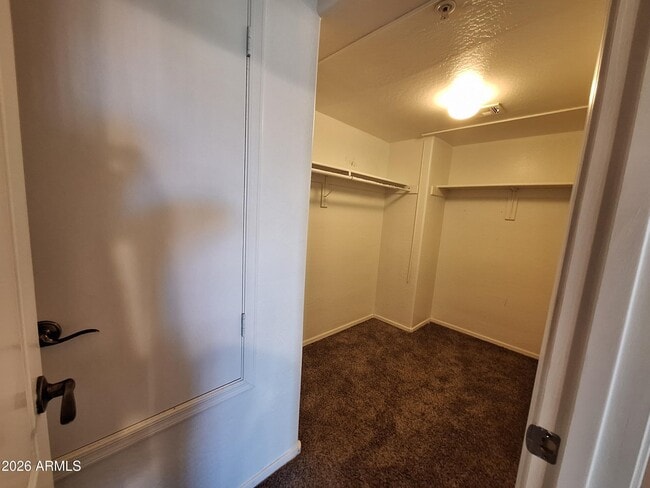 Building Photo - 2670 S Voyager Dr