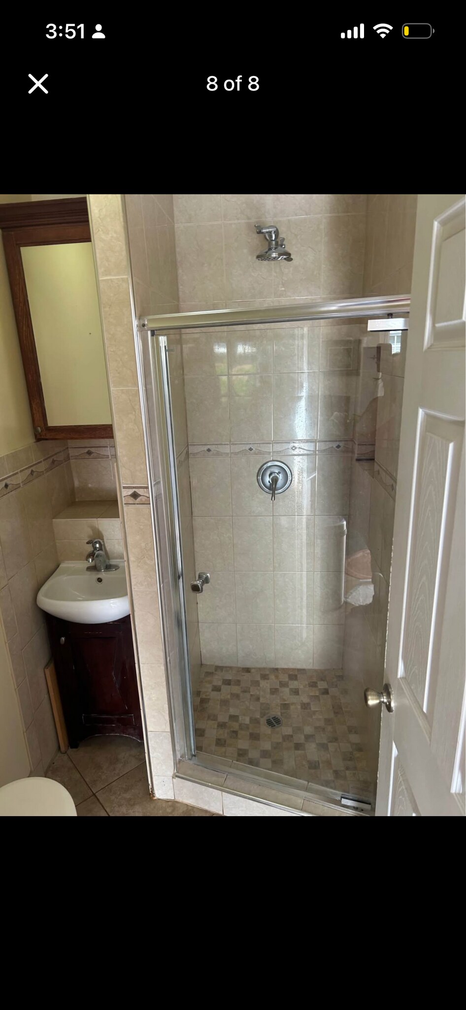 Private bathroom - 4751 Sunnyslope Ave