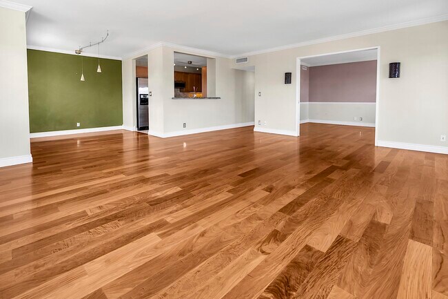 Building Photo - 2500 E Las Olas Blvd