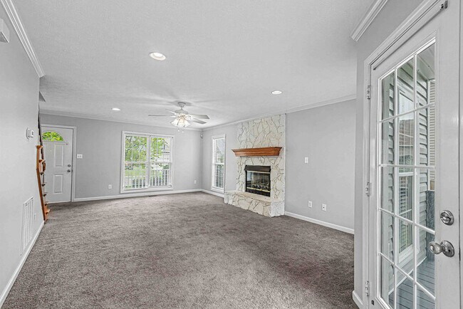 Building Photo - 209 Lansing Ct