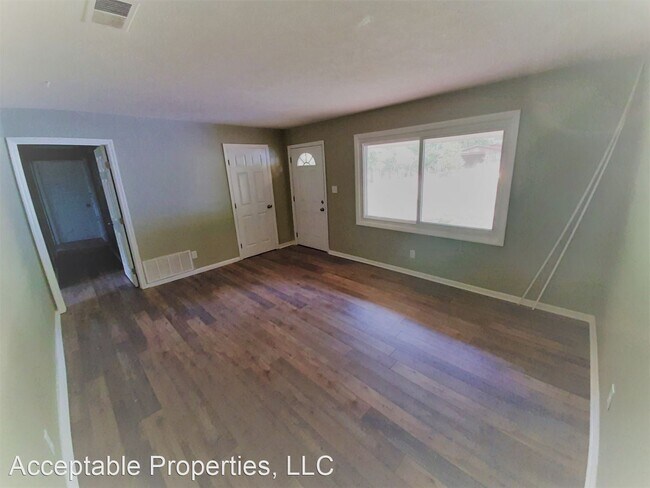 Building Photo - 3 br, 1.5 bath House - 4213 Roman Drive