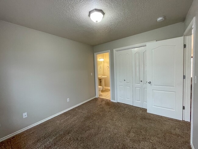 Building Photo - 4110 E Hayseed Ct